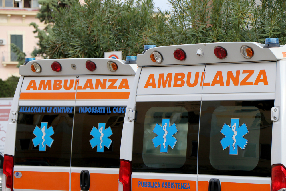 Arson attack in Catania: 26-year-old set on fire amid love rivalry