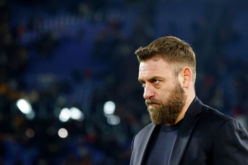 Serie A: Tensions in Rome After De Rossi's Dismissal, Fonseca's Future in Milan Uncertain