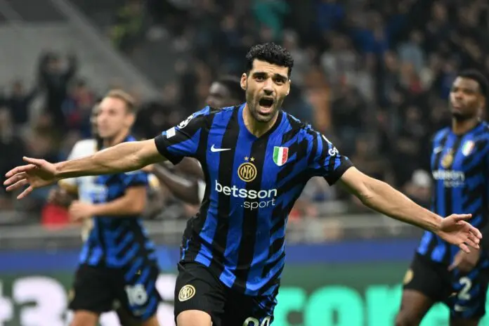 Champions League: Inter Thrashes, Milan Falls