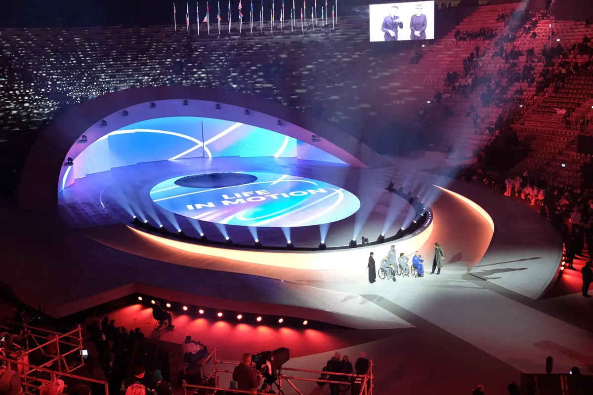At the Arena of Verona the Opening Ceremony of the Paralympics, applause of Mattarella and Meloni for the blue delegation