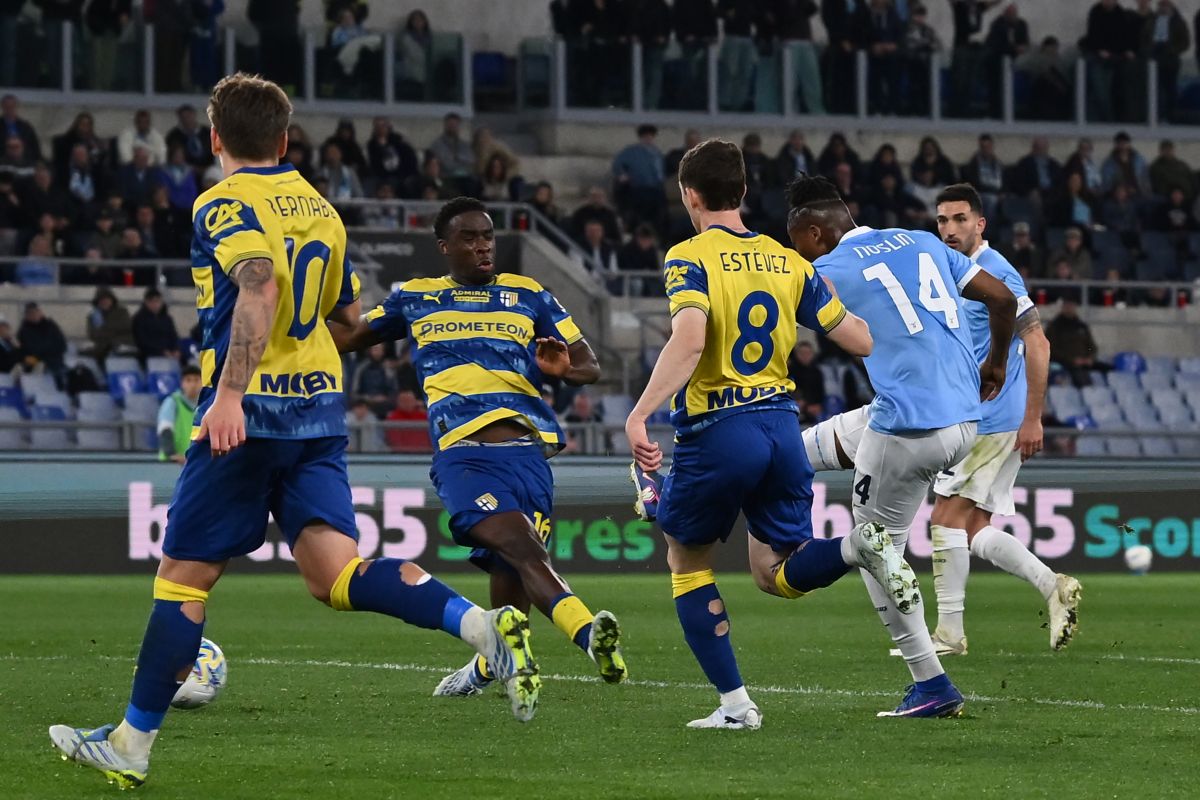 Noslin saves Lazio, ends 1-1 against Parma