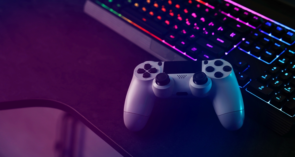 Playing,Video,Games